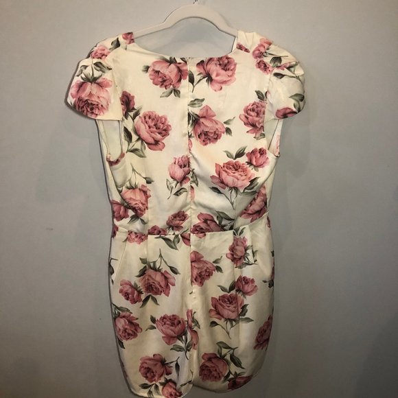 TOBI Floral Romper (L) - Picture 4 of 6
